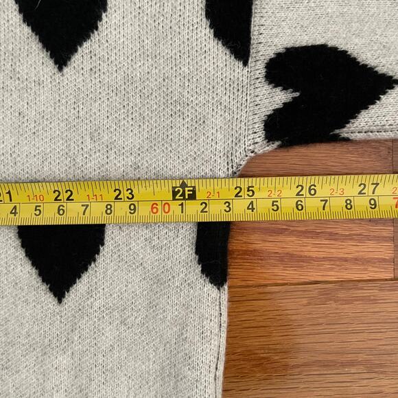 That’s Alyki Crewneck Sweater Womens Medium Cashmere Ace of Hearts Quiet Luxury - Picture 7 of 8